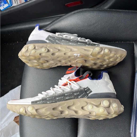 Nike 2019 React WR ISPA 'Summit White' - Picture 3 of 8